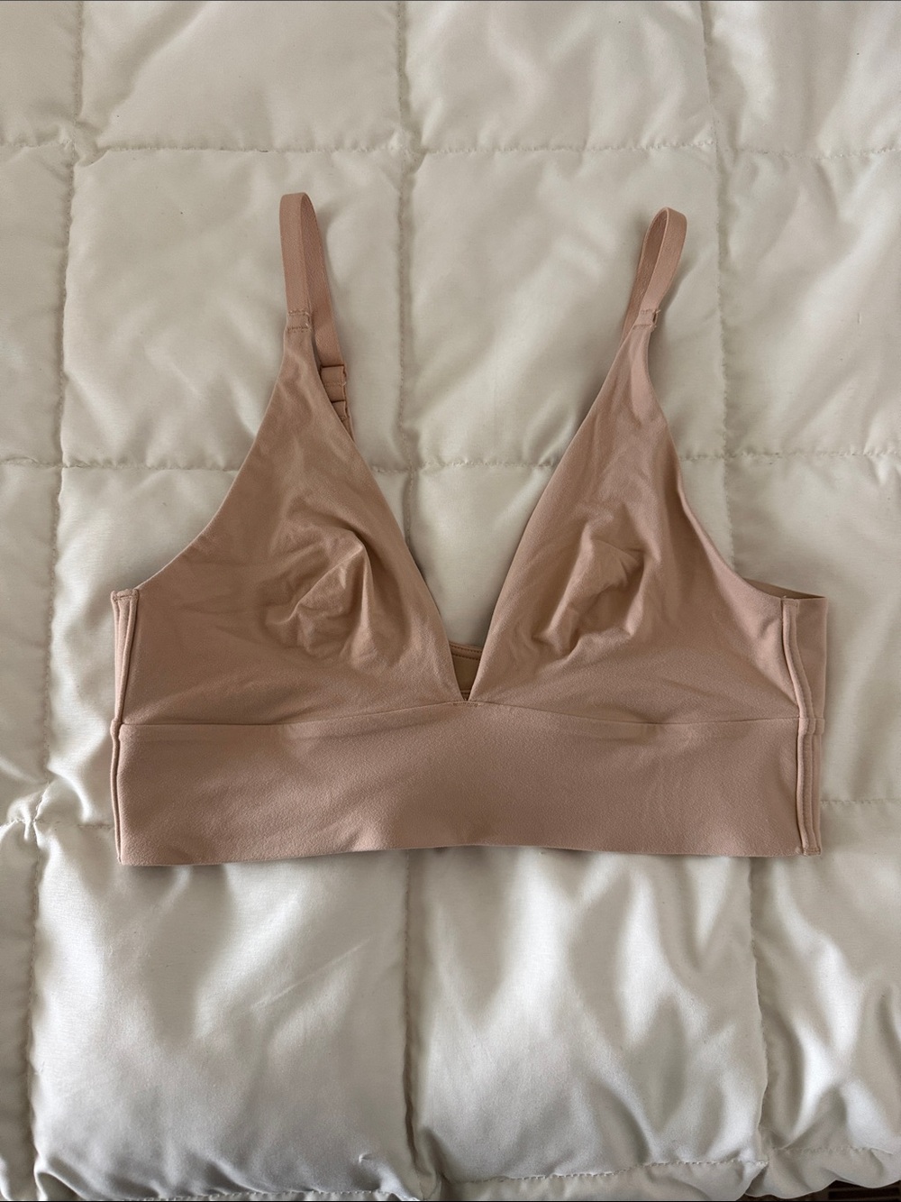 LOVE by Gap live-in pretty plunge bralette